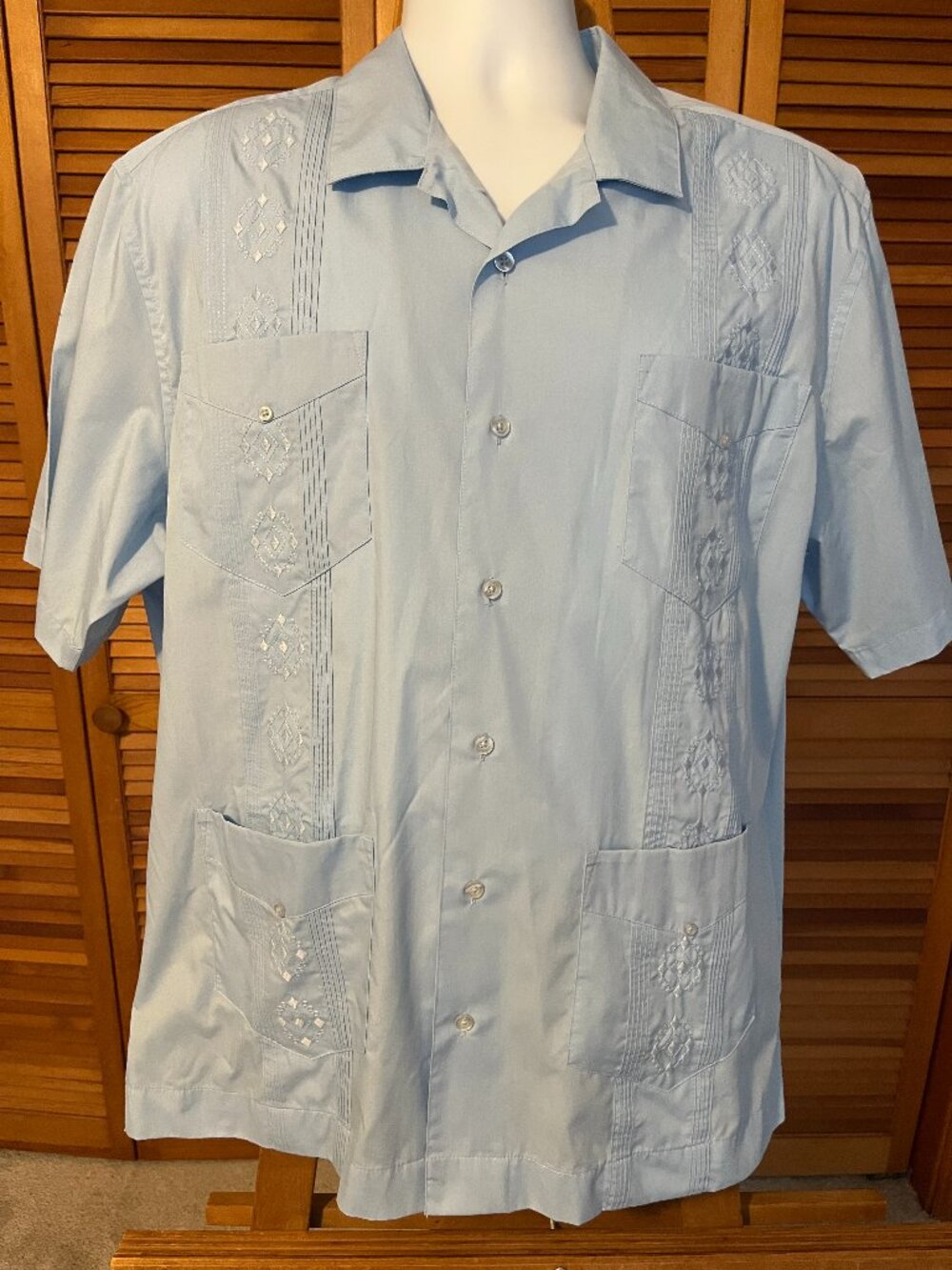 HAVANERA SZ XL SHORT SLEEVE LIGHT BLUE GUAYABERA SHIRT